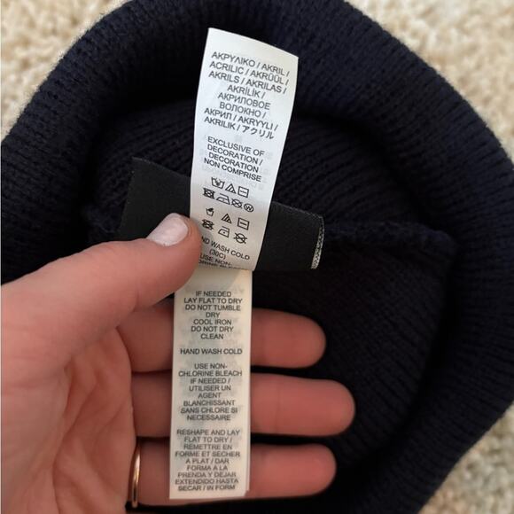 Seattle Kraken Hockey Knit Hat - Picture 4 of 6